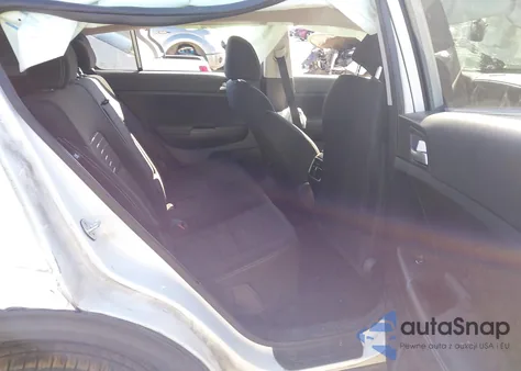 2017 Kia Sportage Lx z USA, uszkodzony, nr VIN KNDPM3AC0H7233943